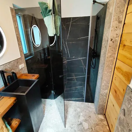 Daire Burgbichl Rothenthurn