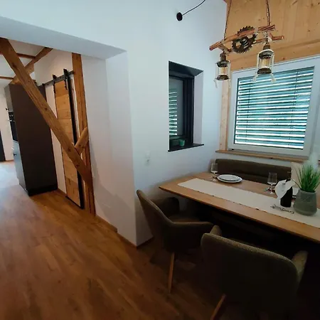 Daire Burgbichl Rothenthurn