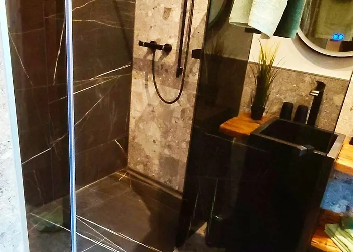 Burgbichl * Rothenthurn